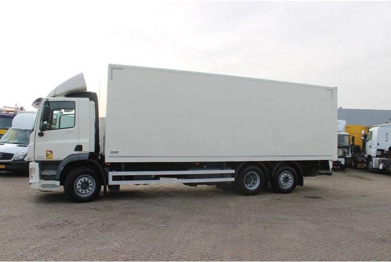 DAF CF 290 + EURO 6 + MANUAL - Camión caja cerrada: foto 2 DAF CF 290 + EURO 6 + MANUAL - Camión caja cerrada: foto 2