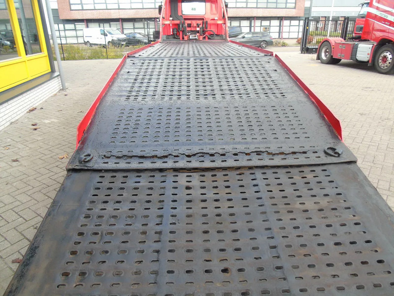 DAF CF 85.410 + EURO 5 + HYDRO RAMPS + 6X2 + RETARDER - Camión portavehículos: foto 5 DAF CF 85.410 + EURO 5 + HYDRO RAMPS + 6X2 + RETARDER - Camión portavehículos: foto 5