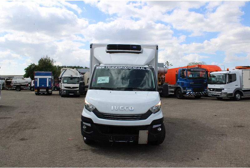 Iveco Daily 35S18 + carrier + electric + 3P - Furgoneta frigorifica: foto 5 Iveco Daily 35S18 + carrier + electric + 3P - Furgoneta frigorifica: foto 5