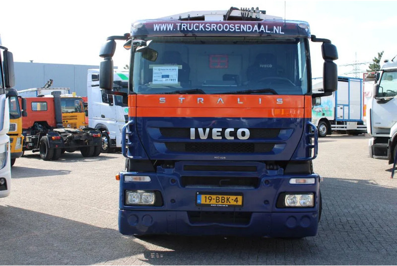 Iveco Stralis 270 CNG + GARBAGE + EURO 5 + 6X2 + RETARDER - Camión de basura: foto 3 Iveco Stralis 270 CNG + GARBAGE + EURO 5 + 6X2 + RETARDER - Camión de basura: foto 3