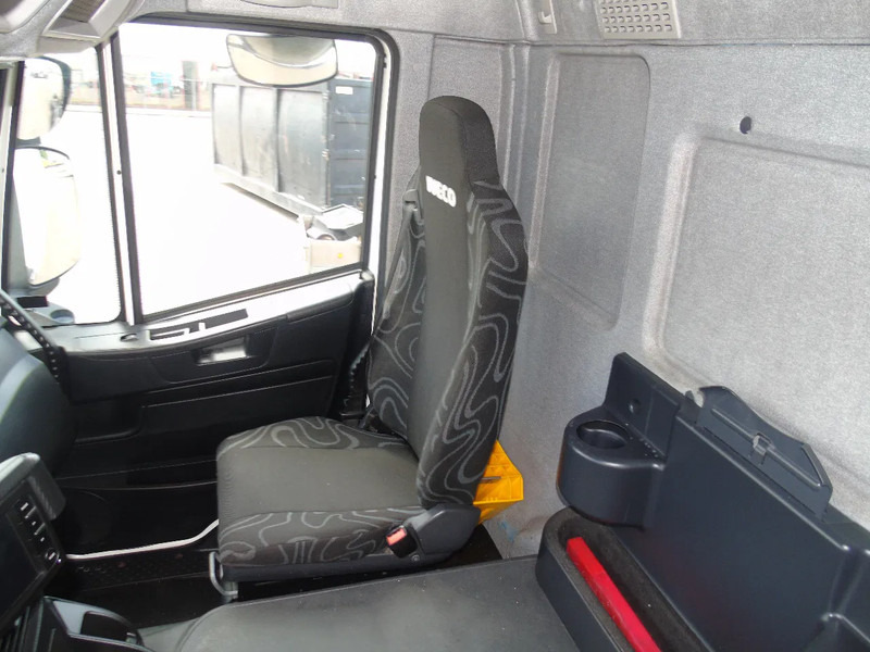 Camión frigorífico Iveco Stralis 360 + THERMO KING T600R + EURO 6 + 3T LIFT: foto 7 Camión frigorífico Iveco Stralis 360 + THERMO KING T600R + EURO 6 + 3T LIFT: foto 7