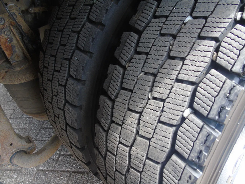 Camión frigorífico Iveco Stralis 360 + THERMO KING T600R + EURO 6 + 3T LIFT: foto 20 Camión frigorífico Iveco Stralis 360 + THERMO KING T600R + EURO 6 + 3T LIFT: foto 20