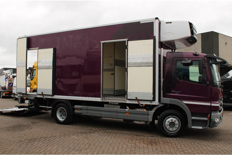 Mercedes-Benz Atego 1222 + EURO 5 + CARRIER - Camión frigorífico: foto 4 Mercedes-Benz Atego 1222 + EURO 5 + CARRIER - Camión frigorífico: foto 4