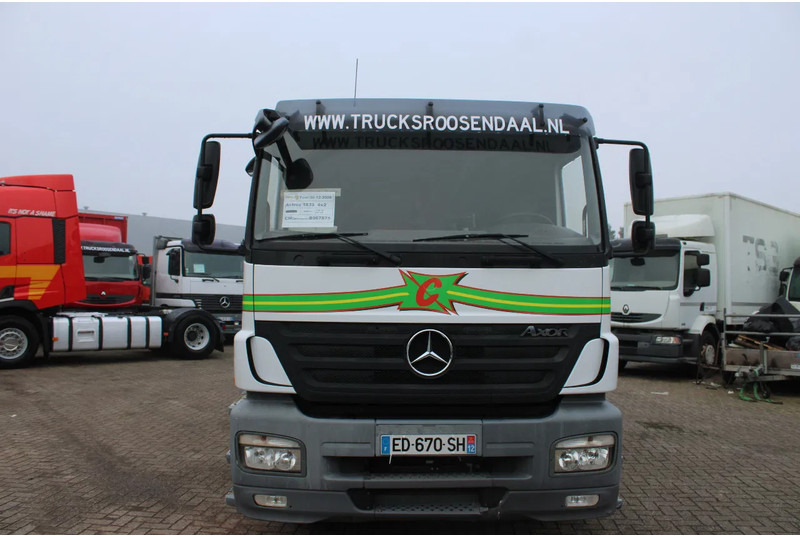 Mercedes-Benz Axor 1833 + tipper + manual - Camión volquete: foto 3 Mercedes-Benz Axor 1833 + tipper + manual - Camión volquete: foto 3