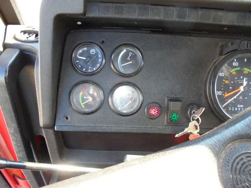 Camión de bomberos Steyr 1490 + Manual + 6X6 + 16000 L + TATRA: foto 16 Camión de bomberos Steyr 1490 + Manual + 6X6 + 16000 L + TATRA: foto 16