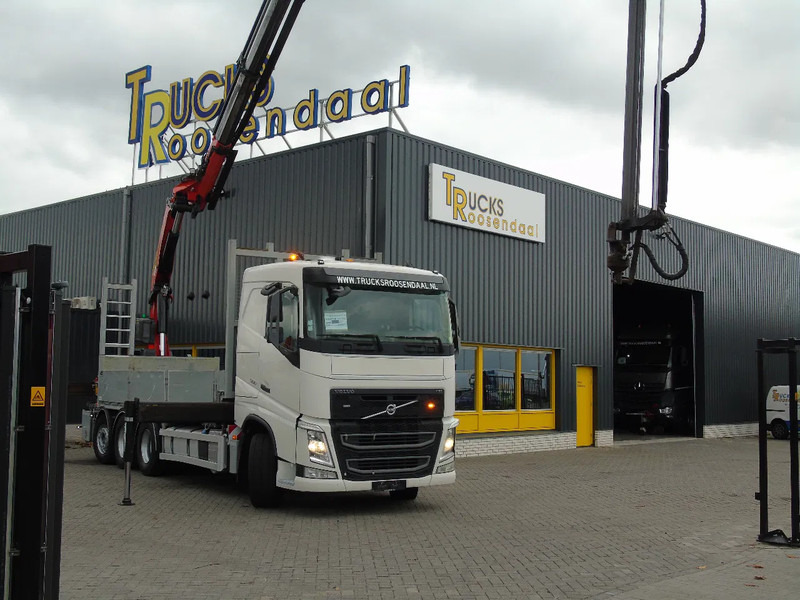 Volvo FH 500 FH 500 8x4 + PALFINGER PK 34002 6x extension +JIP 3x extension - Camión grúa: foto 5 Volvo FH 500 FH 500 8x4 + PALFINGER PK 34002 6x extension +JIP 3x extension - Camión grúa: foto 5