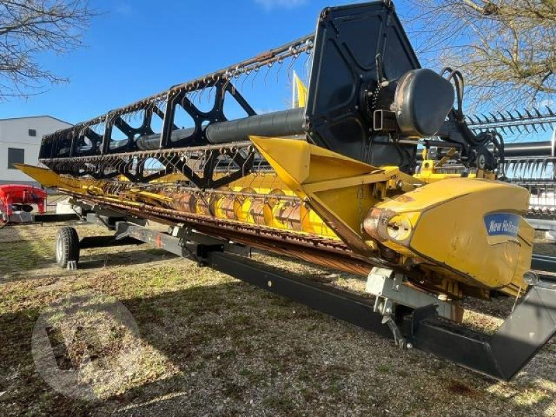 New Holland 9,15m Varifeed - Cabezal de grano: foto 1 New Holland 9,15m Varifeed - Cabezal de grano: foto 1