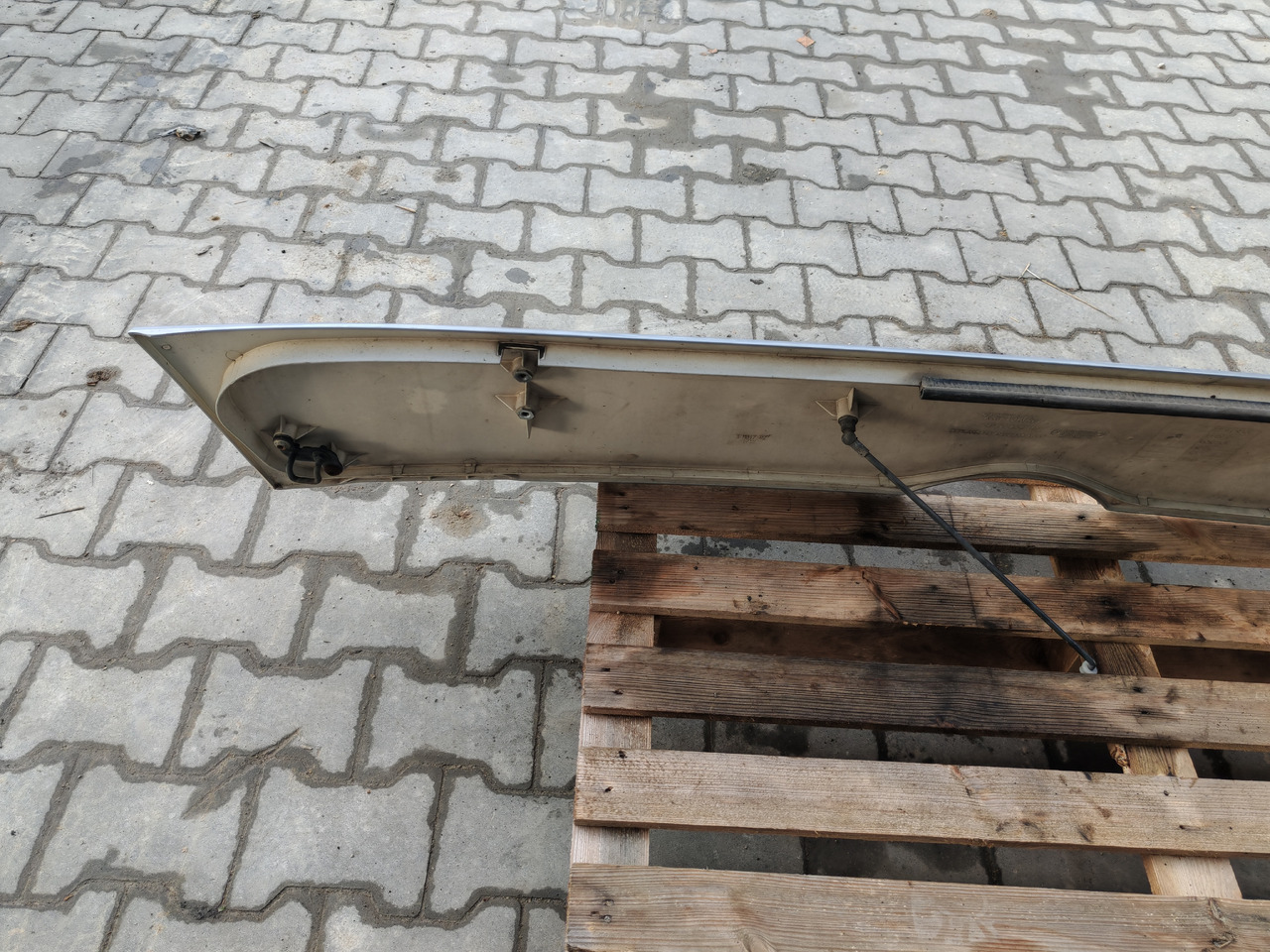 MERCEDES-BENZ ATEGO MP4 EURO 6 / FRONT BONNET - Capota: foto 3 MERCEDES-BENZ ATEGO MP4 EURO 6 / FRONT BONNET - Capota: foto 3