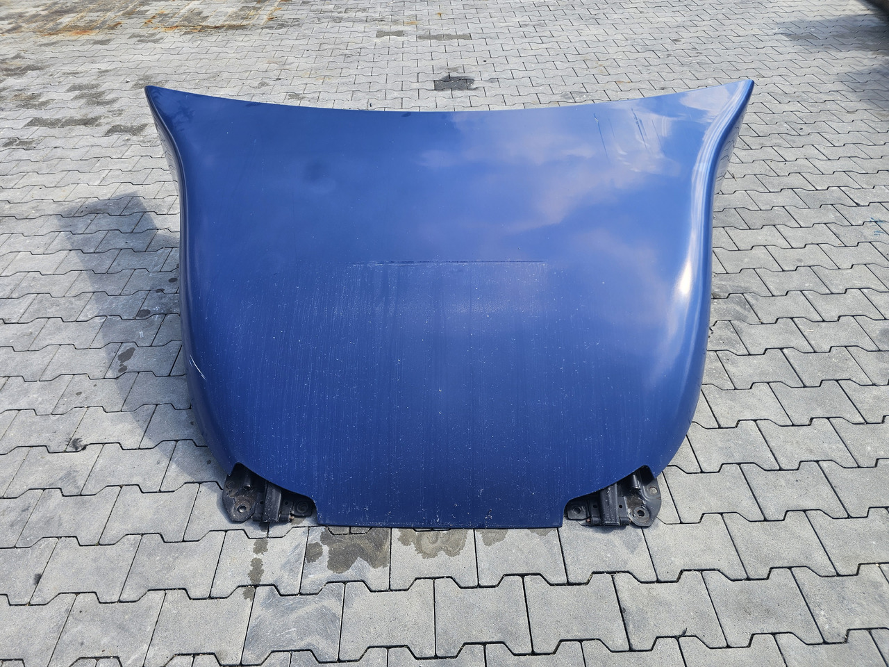 RENAULT RANGE T460 T480 T520 / ROOF SPOILER - Aerodinámica/ Spoiler: foto 2 RENAULT RANGE T460 T480 T520 / ROOF SPOILER - Aerodinámica/ Spoiler: foto 2