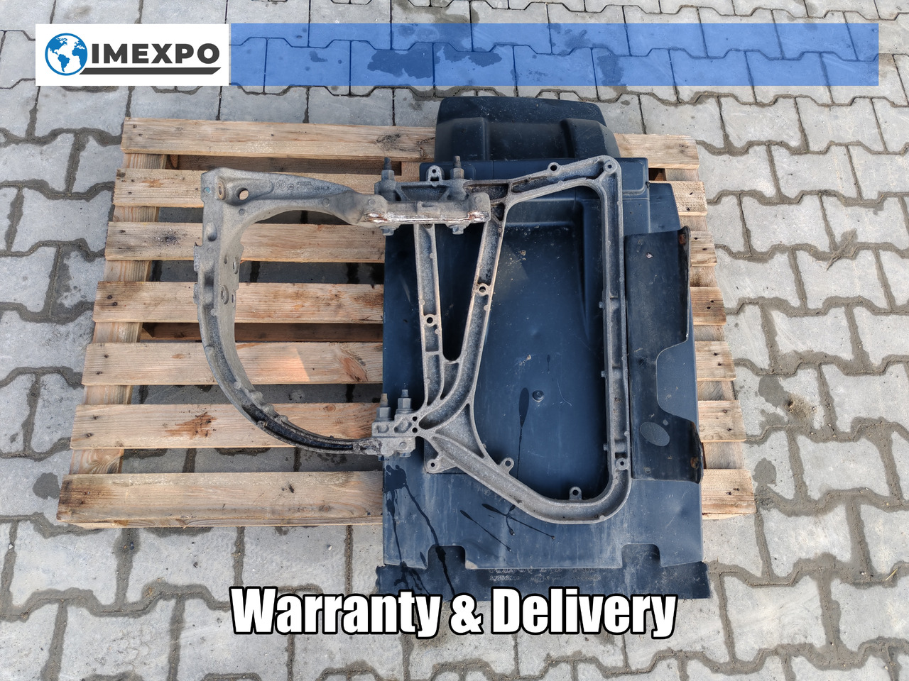 VOLVO FH FM FMX /FRONT AXLE RIGHT MODGUARD / COMPLETE - Carrocería y exterior: foto 1 VOLVO FH FM FMX /FRONT AXLE RIGHT MODGUARD / COMPLETE - Carrocería y exterior: foto 1