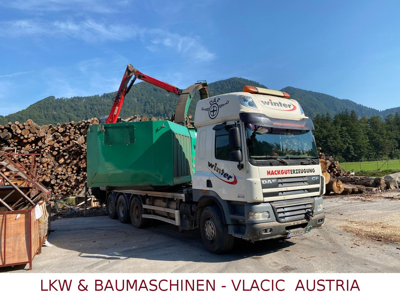 DAF CF85 Holzhackmaschine JENZ HEM 700 - Camión forestal: foto 2 DAF CF85 Holzhackmaschine JENZ HEM 700 - Camión forestal: foto 2