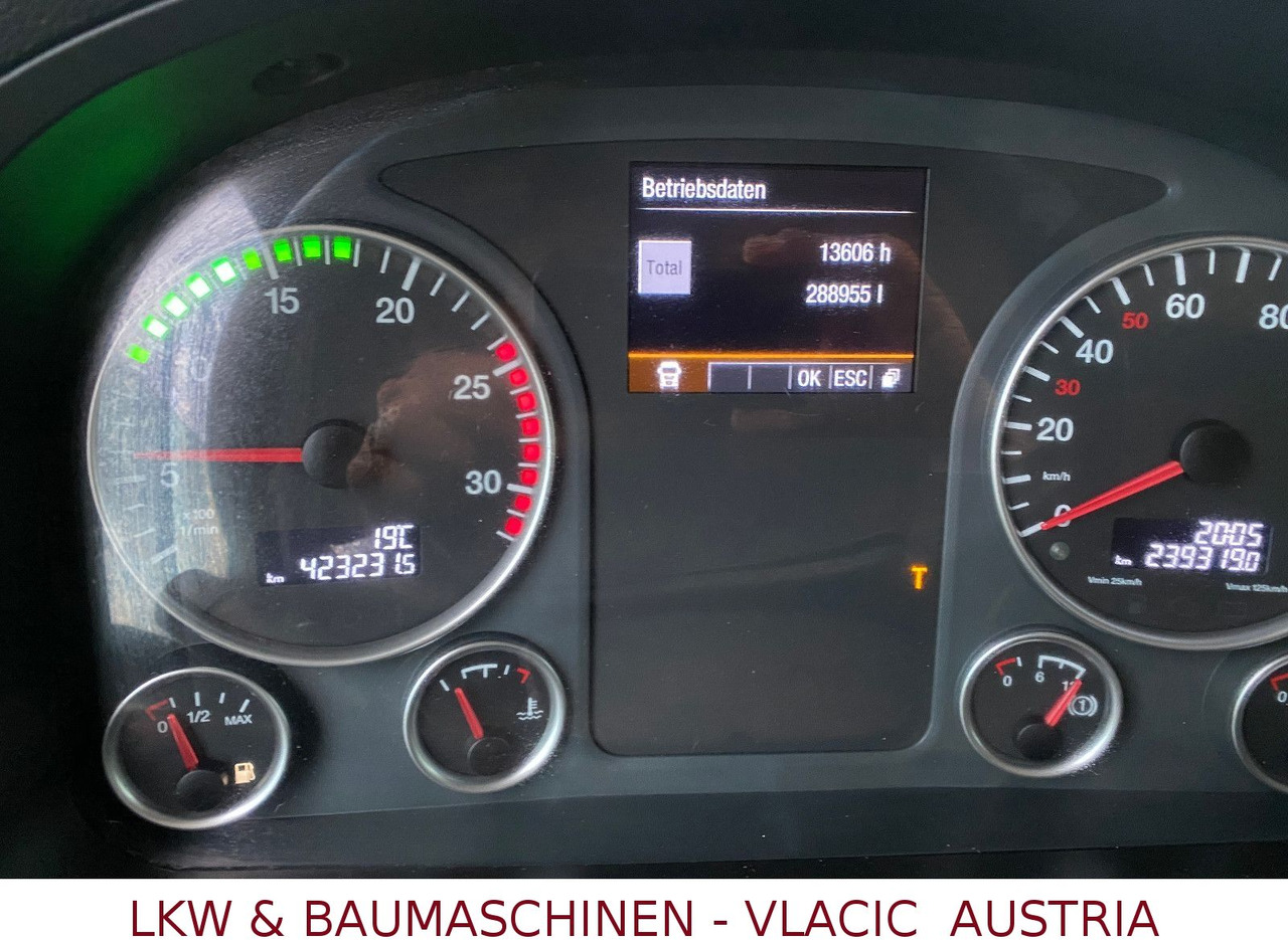 MAN 33.500 6x6 MIT KRAN PENZ - Camión forestal, Camión grúa: foto 3 MAN 33.500 6x6 MIT KRAN PENZ - Camión forestal, Camión grúa: foto 3