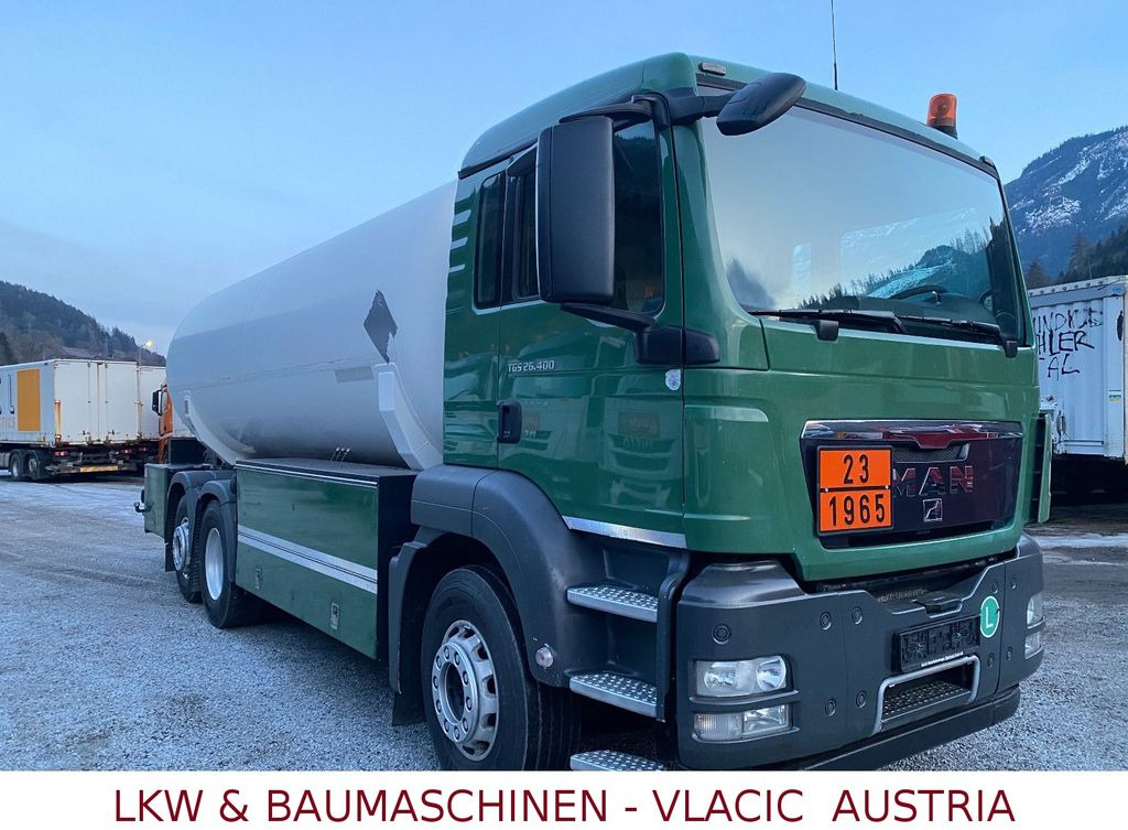 MAN TGS 26.400 Gastankwagen mit Pumpe und Wage22000L - Camión cisterna: foto 2 MAN TGS 26.400 Gastankwagen mit Pumpe und Wage22000L - Camión cisterna: foto 2