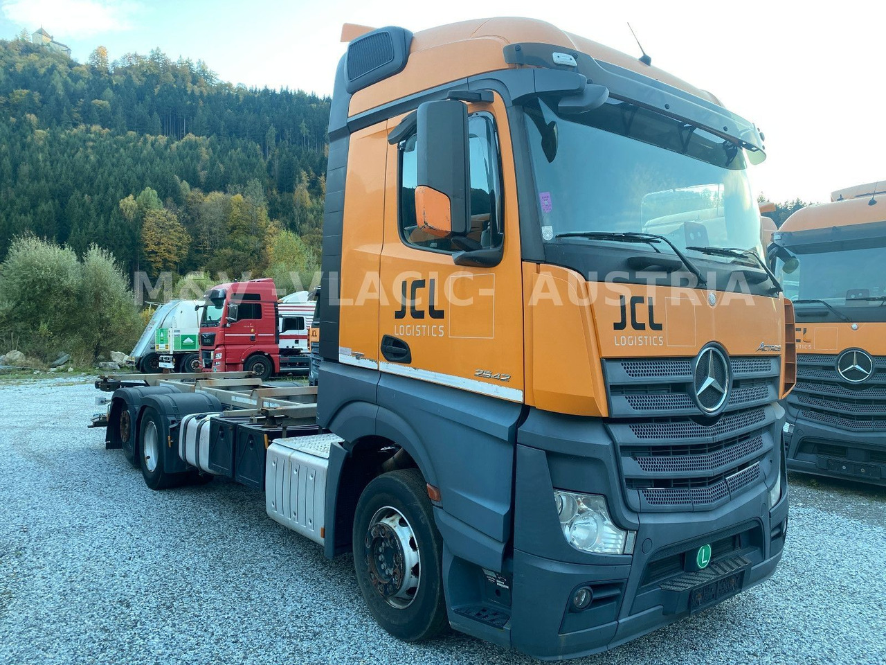 Mercedes-Benz 2542 - Camión portacontenedore/ Intercambiable: foto 2 Mercedes-Benz 2542 - Camión portacontenedore/ Intercambiable: foto 2