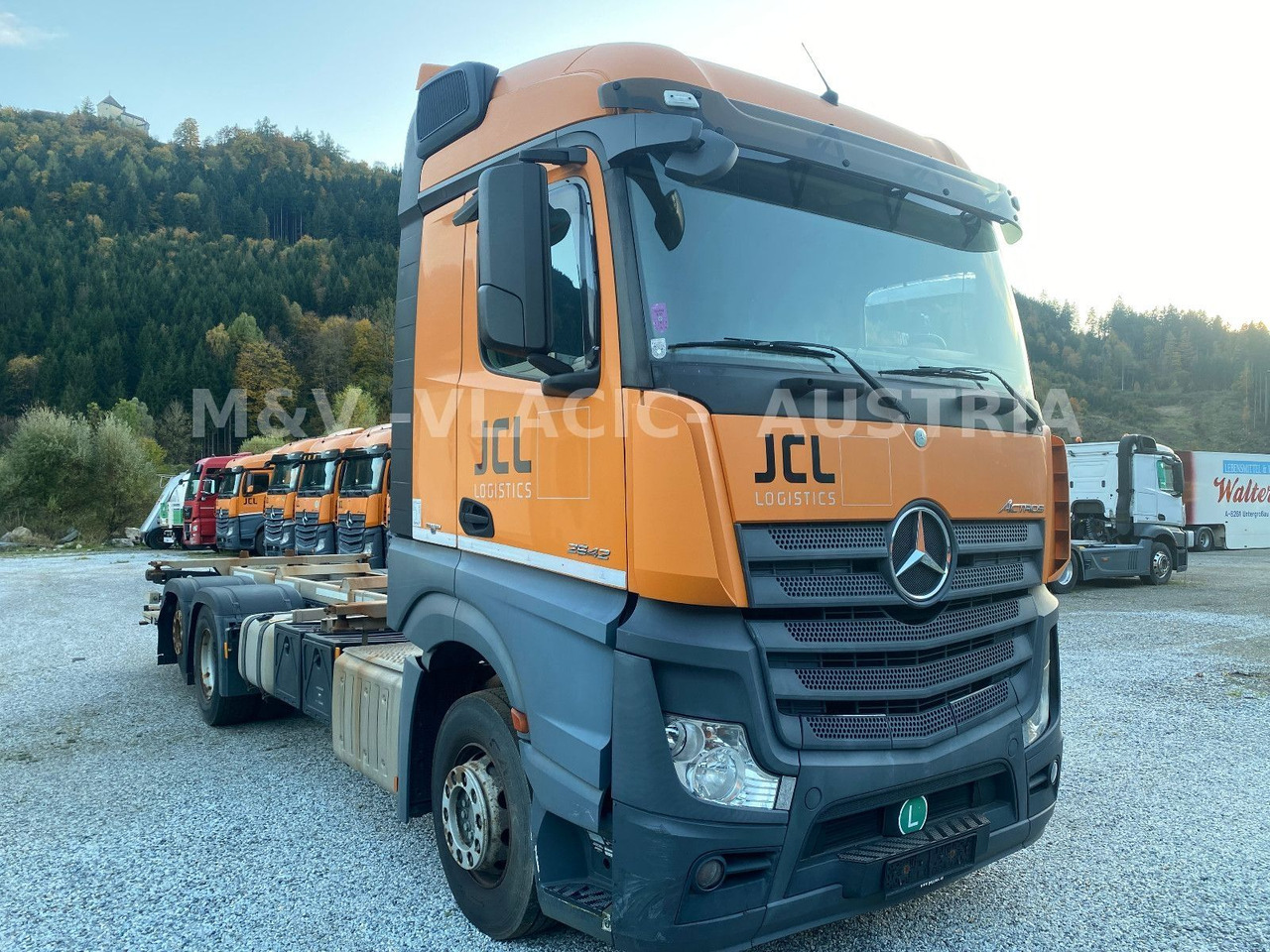 Mercedes-Benz 2542 - Camión portacontenedore/ Intercambiable: foto 2 Mercedes-Benz 2542 - Camión portacontenedore/ Intercambiable: foto 2