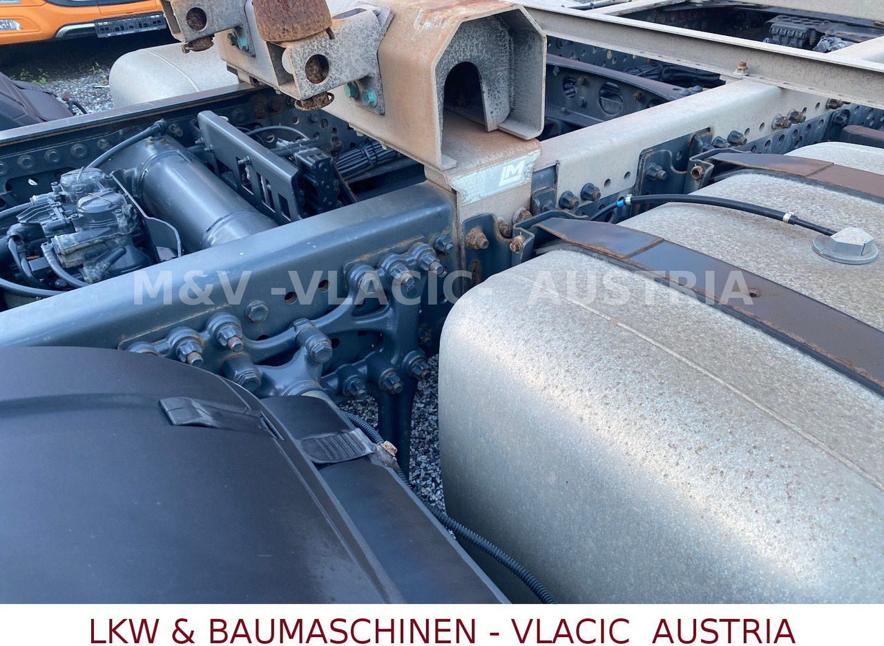 Leasing de Mercedes-Benz Actros 2545 Mercedes-Benz Actros 2545: foto 19 Leasing de Mercedes-Benz Actros 2545 Mercedes-Benz Actros 2545: foto 19