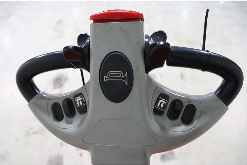 CSI K9/SBM 22 - Transpaleta: foto 2 CSI K9/SBM 22 - Transpaleta: foto 2