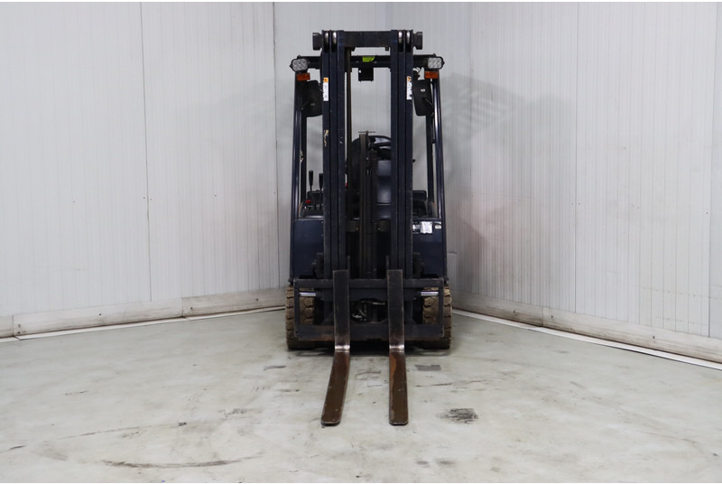 Doosan B20T-7 - Carretilla elevadora eléctrica: foto 3 Doosan B20T-7 - Carretilla elevadora eléctrica: foto 3