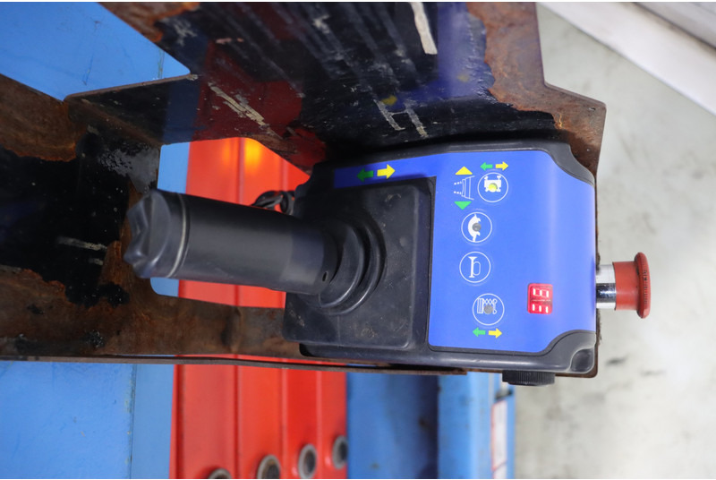 Mantall XE140W - Plataforma de tijeras: foto 2 Mantall XE140W - Plataforma de tijeras: foto 2