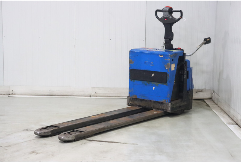 Transpaleta Toyota LPE200/8: foto 8