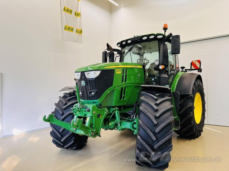 John Deere 6250R - Tractor: foto 1 John Deere 6250R - Tractor: foto 1
