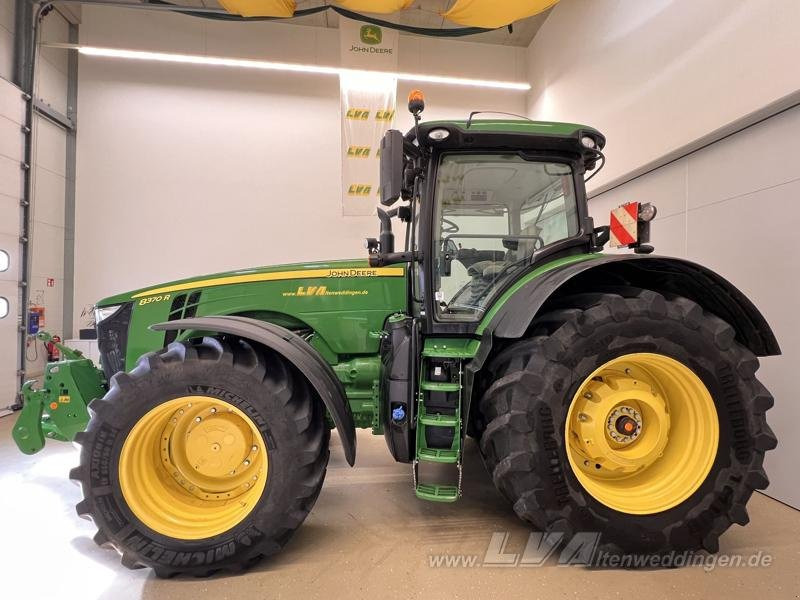 John Deere 8370R E23 PowerShift - Tractor: foto 3 John Deere 8370R E23 PowerShift - Tractor: foto 3