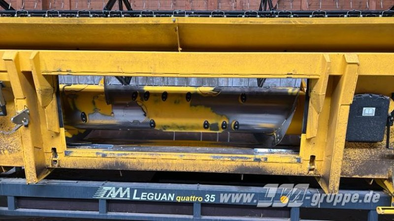 Cosechadora de granos New Holland CR9.90: foto 10 Cosechadora de granos New Holland CR9.90: foto 10