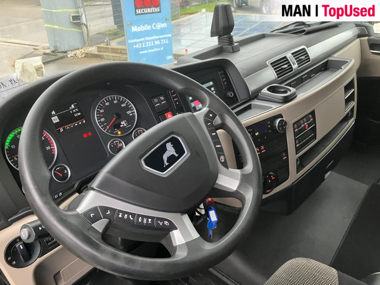 MAN TGX 18.500 4X2 BLS - Cabeza tractora: foto 2 MAN TGX 18.500 4X2 BLS - Cabeza tractora: foto 2