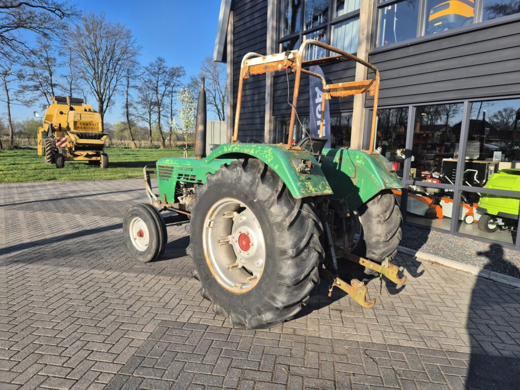 DEUTZ D5206 - Tractor: foto 3 DEUTZ D5206 - Tractor: foto 3