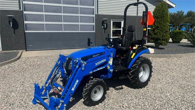 Solis H26 HST Med Frontlæsser  - Tractor municipal: foto 2 Solis H26 HST Med Frontlæsser  - Tractor municipal: foto 2