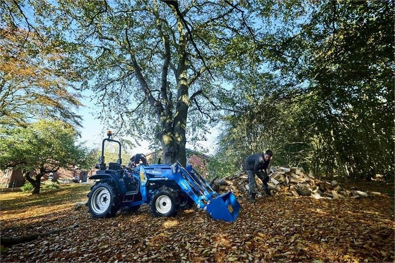 Solis Ny kompakt traktor til små penge - Tractor municipal: foto 2 Solis Ny kompakt traktor til små penge - Tractor municipal: foto 2