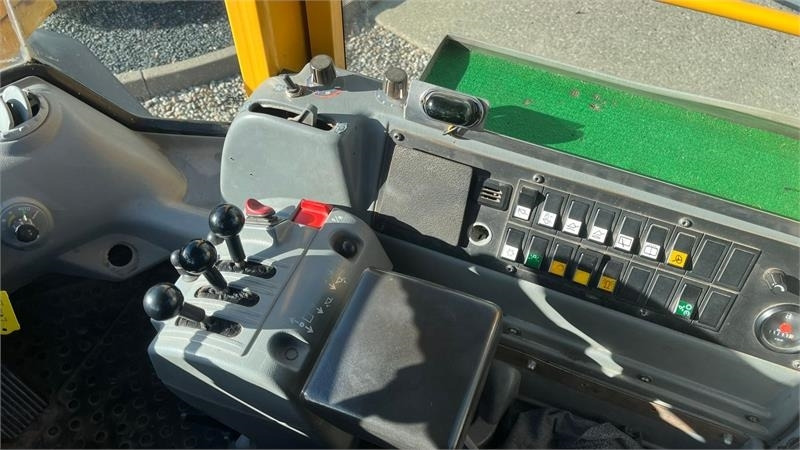 Volvo L70E Med hurtigskift og centralsmørring  - Cargadora de ruedas: foto 5 Volvo L70E Med hurtigskift og centralsmørring  - Cargadora de ruedas: foto 5