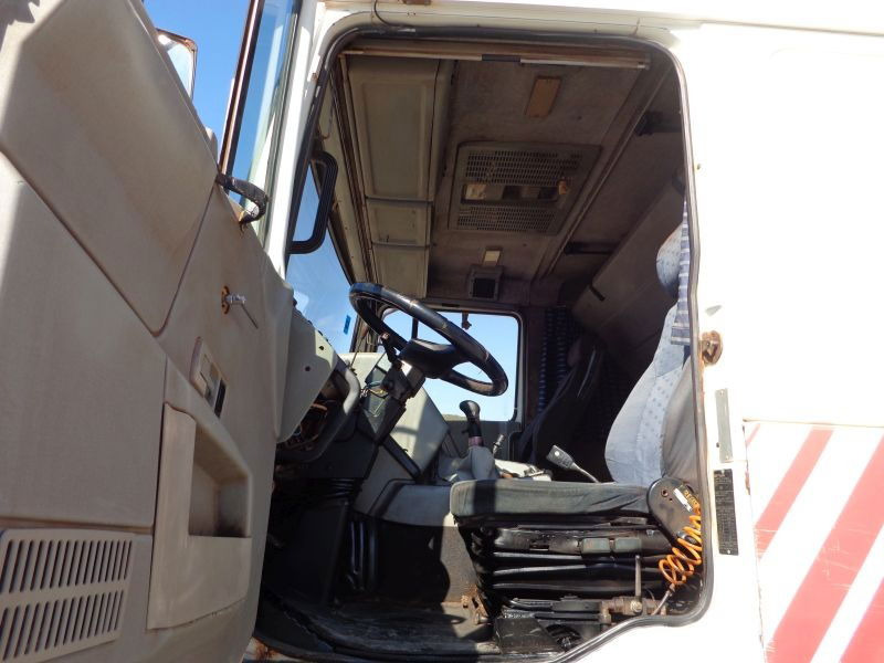Camión volquete DAF 95.430 DAF 95.430ATI 8X2 Kipper -Telma/Airco: foto 6