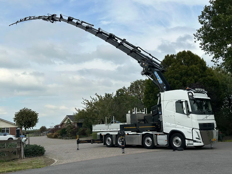 Volvo FH 550 TRUCK/TRACTOR! EFFER 140tm!!!!44dkm!!JIB/LIER/WINCH!!TOP!!ROOF/DACH/MONTAGE!!MANUTENTION!! CRANE!!GRUE!! - Cabeza tractora: foto 3 Volvo FH 550 TRUCK/TRACTOR! EFFER 140tm!!!!44dkm!!JIB/LIER/WINCH!!TOP!!ROOF/DACH/MONTAGE!!MANUTENTION!! CRANE!!GRUE!! - Cabeza tractora: foto 3