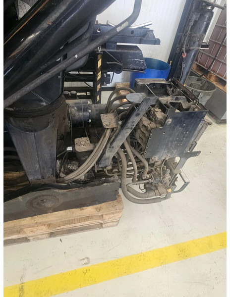 Hiab 23 tm hiab with radio remote - Brazo: foto 2 Hiab 23 tm hiab with radio remote - Brazo: foto 2