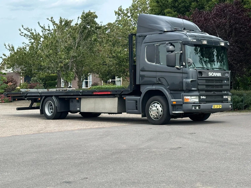 Scania 94.220 Machine transporter!!RAMPEN!! - Camión portavehículos: foto 2 Scania 94.220 Machine transporter!!RAMPEN!! - Camión portavehículos: foto 2