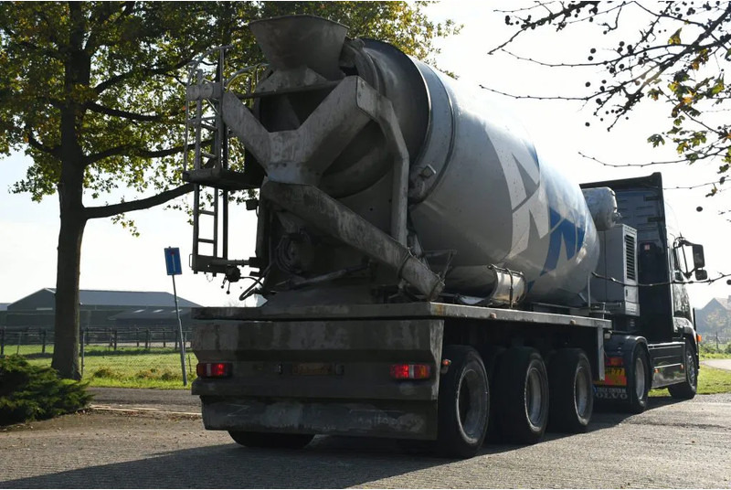 Van Hool KARRENA 15m3 MIXER!!MOTOR!!OWN ENGINE!! - Semirremolque hormigonera: foto 4 Van Hool KARRENA 15m3 MIXER!!MOTOR!!OWN ENGINE!! - Semirremolque hormigonera: foto 4