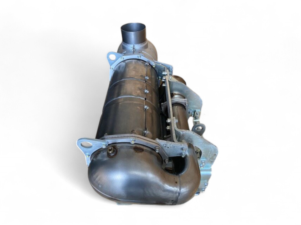 Case KTH14280 - 47921174 - Silenciador para Maquinaria de construcción: foto 1 Case KTH14280 - 47921174 - Silenciador para Maquinaria de construcción: foto 1