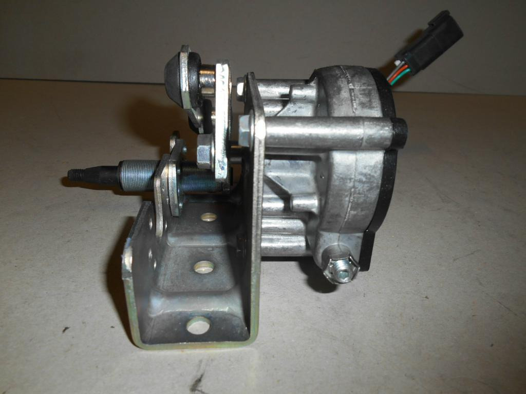 Caterpillar 1477970 - - Limpiaparabrisas para Maquinaria de construcción: foto 3 Caterpillar 1477970 - - Limpiaparabrisas para Maquinaria de construcción: foto 3