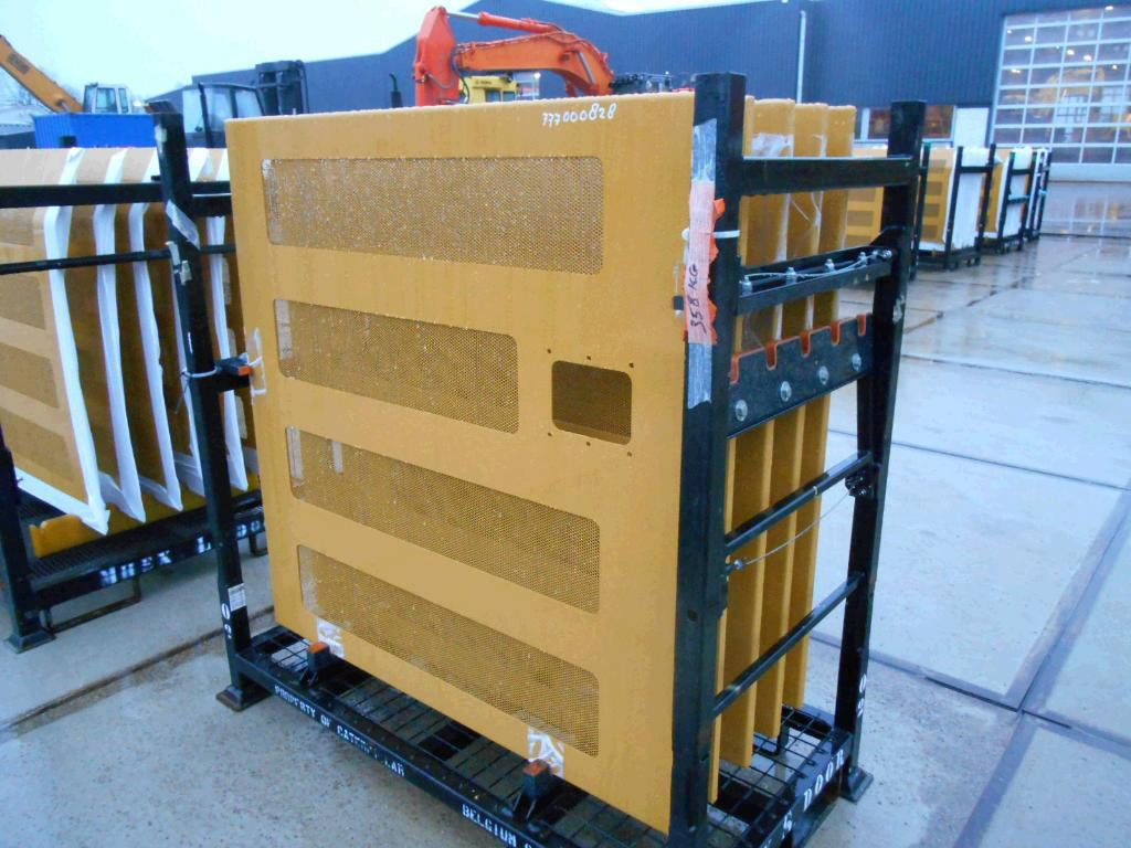 Caterpillar 4336242 - - Puerta y piezas para Maquinaria de construcción: foto 1 Caterpillar 4336242 - - Puerta y piezas para Maquinaria de construcción: foto 1