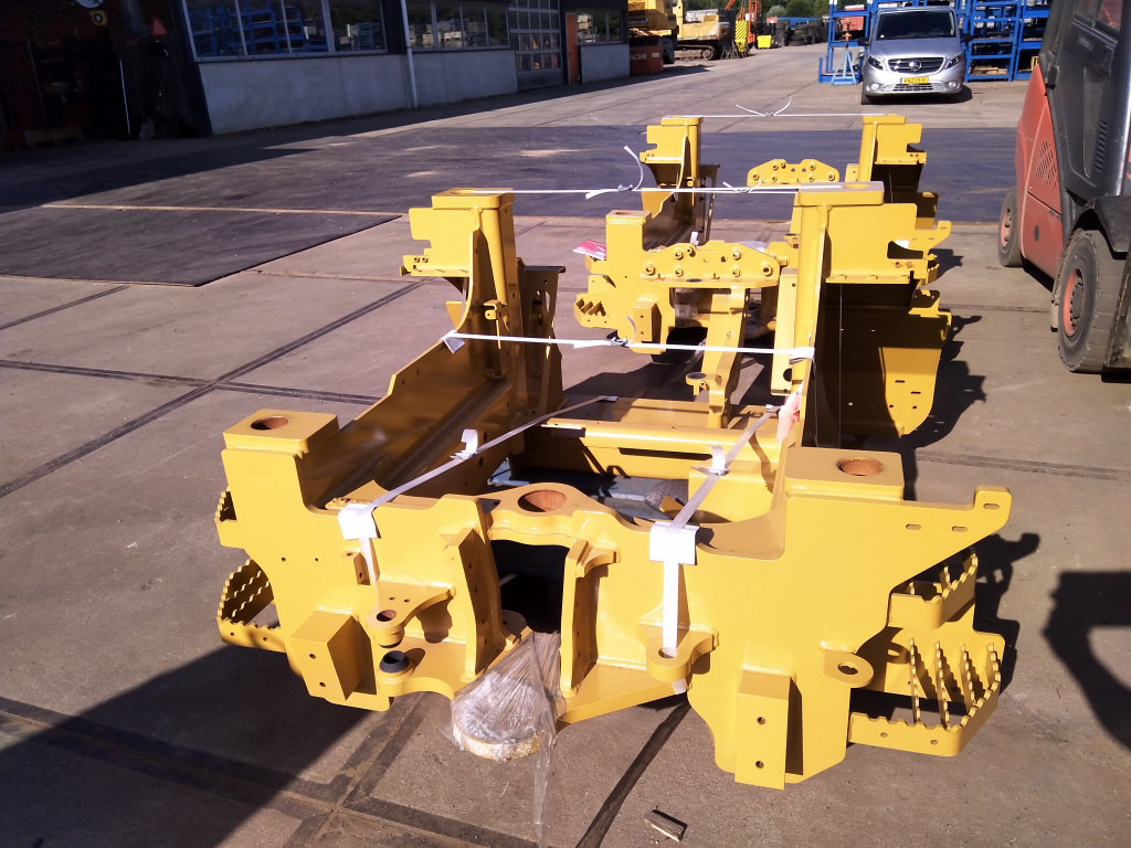 Caterpillar 5614056 - Motor y piezas para Maquinaria de construcción: foto 2 Caterpillar 5614056 - Motor y piezas para Maquinaria de construcción: foto 2