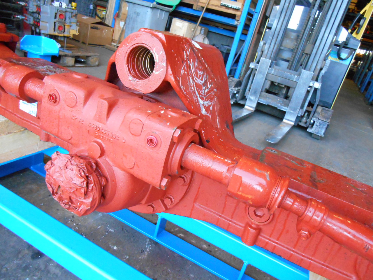 Doosan 1001040123 - 4472074052 - Eje delantero para Maquinaria de construcción: foto 5 Doosan 1001040123 - 4472074052 - Eje delantero para Maquinaria de construcción: foto 5