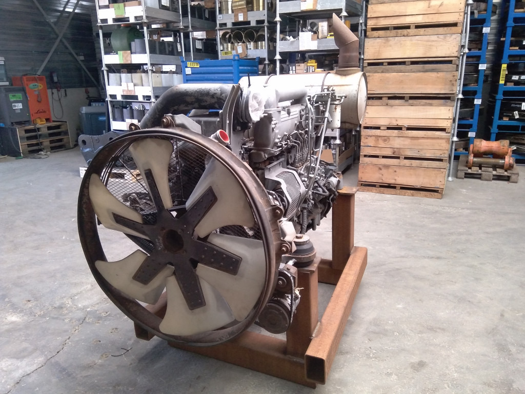 Isuzu AA-6WG1TQA - - Motor para Maquinaria de construcción: foto 4 Isuzu AA-6WG1TQA - - Motor para Maquinaria de construcción: foto 4