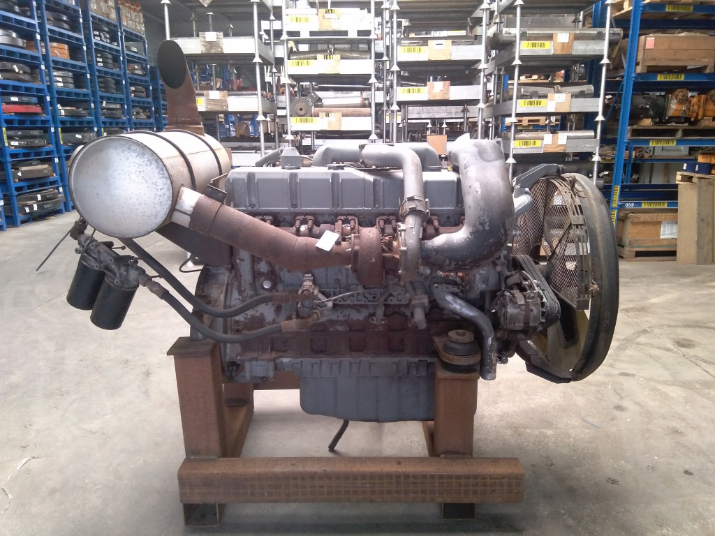 Isuzu AA-6WG1TQA - - Motor para Maquinaria de construcción: foto 1 Isuzu AA-6WG1TQA - - Motor para Maquinaria de construcción: foto 1