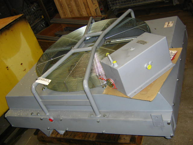 New Holland 1288664 - Sistema de refrigeración para Maquinaria de construcción: foto 3 New Holland 1288664 - Sistema de refrigeración para Maquinaria de construcción: foto 3