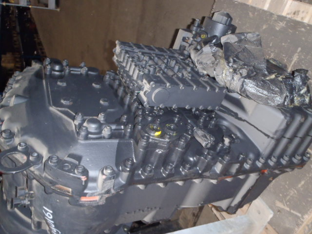 New Holland 1495433 - 4656054027 - Caja de cambios para Maquinaria de construcción: foto 2 New Holland 1495433 - 4656054027 - Caja de cambios para Maquinaria de construcción: foto 2