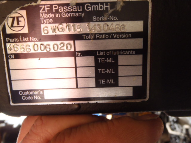 New Holland 6560286 - Caja de cambios para Maquinaria de construcción: foto 3 New Holland 6560286 - Caja de cambios para Maquinaria de construcción: foto 3