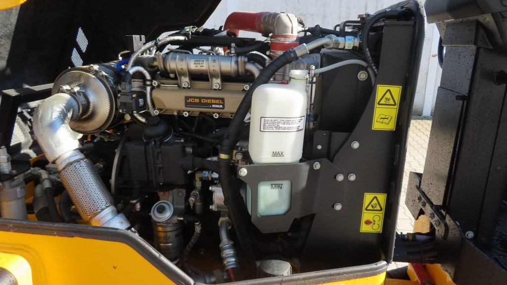 Apisonadora de asfalto JCB CT430-140: foto 9