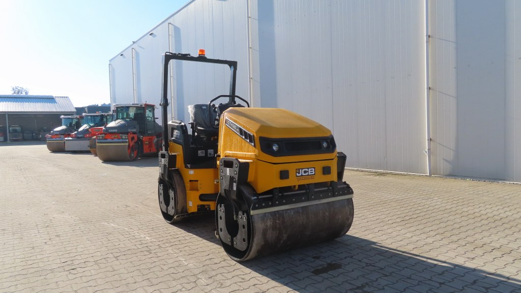 Apisonadora de asfalto JCB CT430-140: foto 8