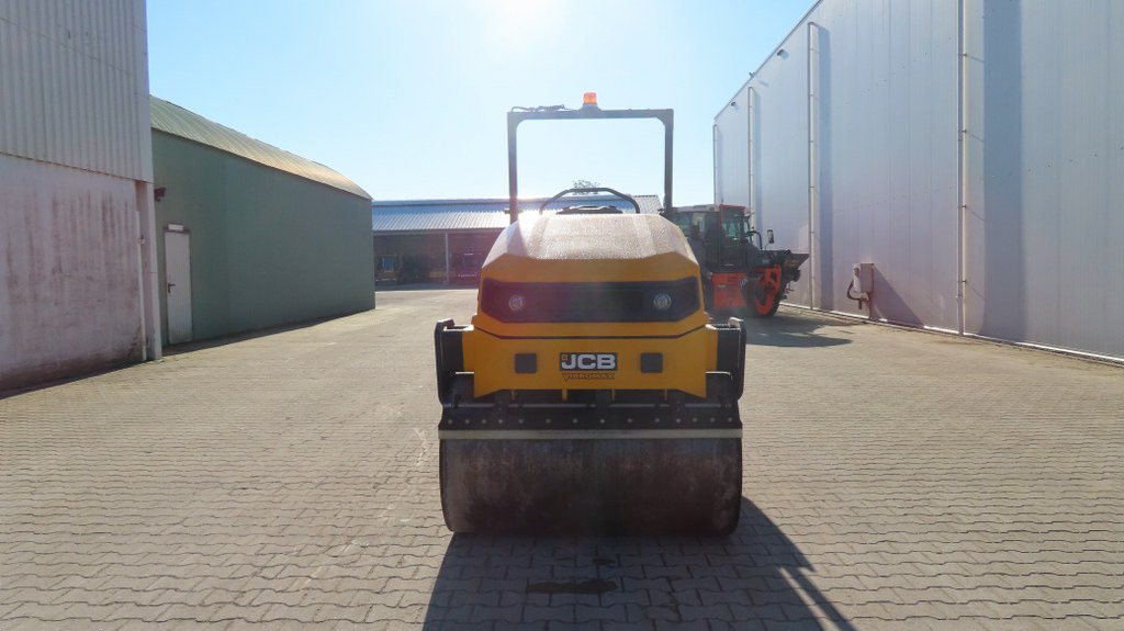 Apisonadora de asfalto JCB CT430-140: foto 7